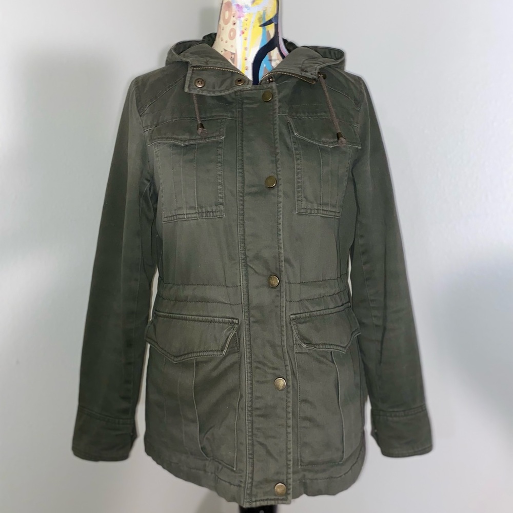Lucky brand green jacket. Size: womens medium.